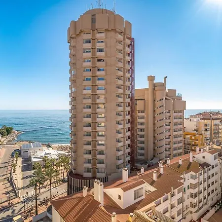 Apartamento The Tower Holiday home Fuengirola